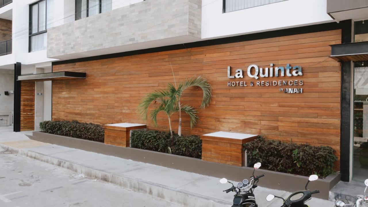 Aparthotel Anah La Quinta Playa del Carmen Esterno foto